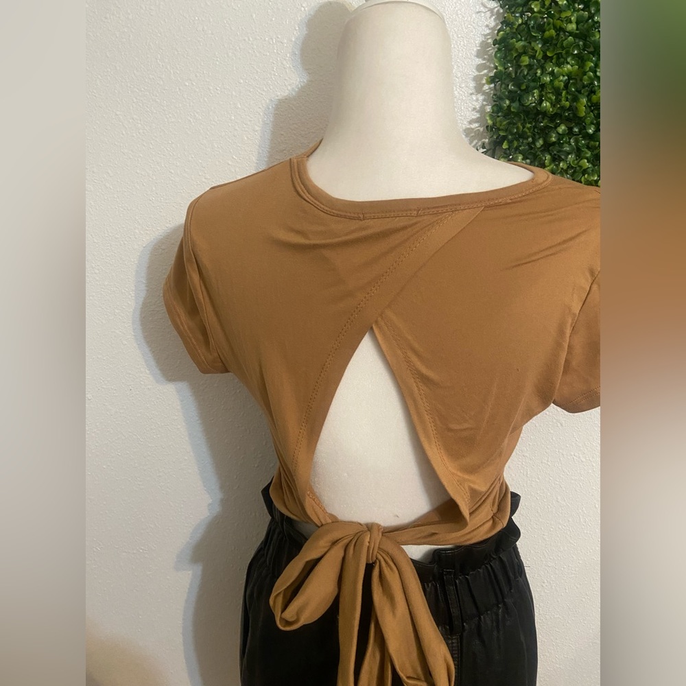 Tan top - Picture 2 of 2